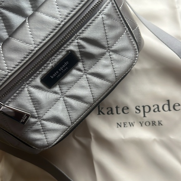 NWT Kate Spade Sam Icon quilted metallic grey back pack. Dust bag included - Picture 11 of 11